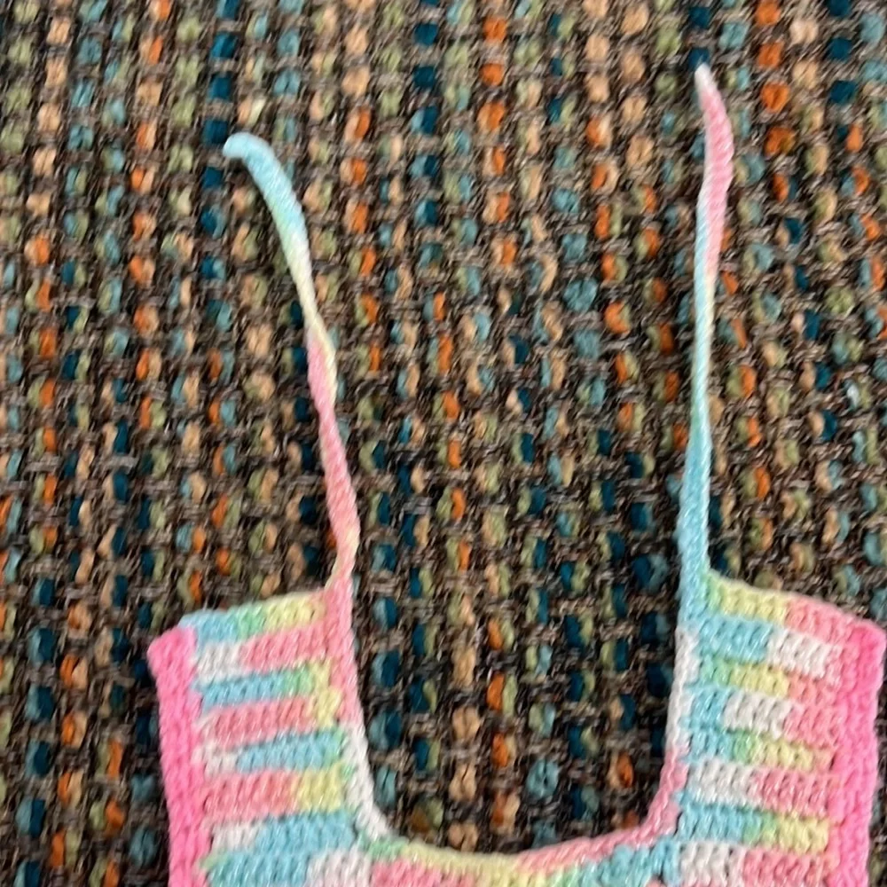 Two Vintage pastel baby bibs 🖤